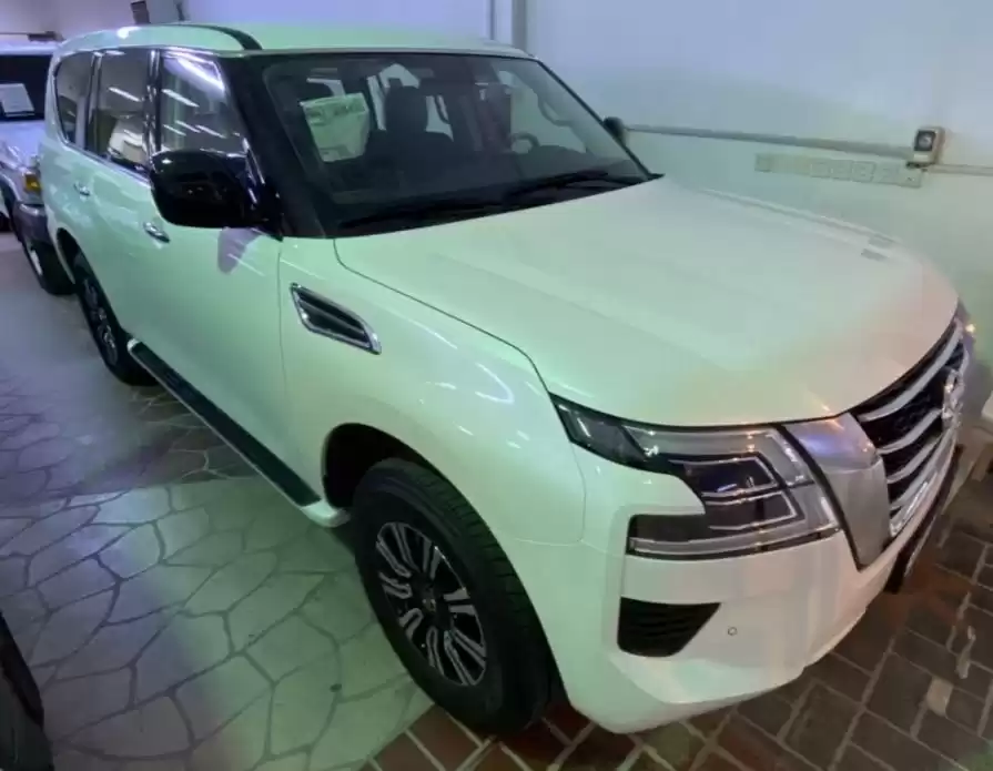 用过的 Nissan Patrol 出租 在 大马士革 #20223 - 1  image 